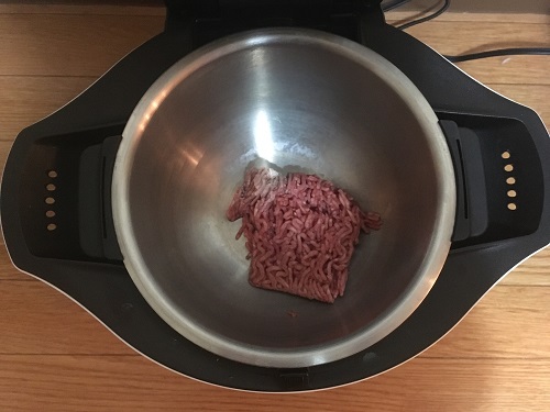 ホットクックで炒める前の牛豚ひき肉